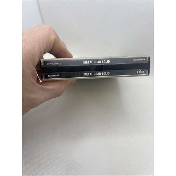 Metal Gear Solid Ps1 PlayStation 2 disc set No Manual - Picture 4 of 10